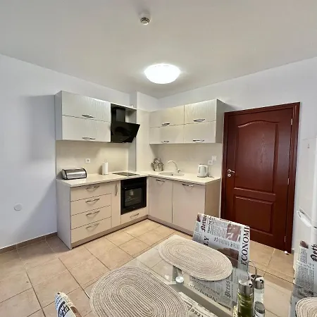 Apartman двухкомнатный *